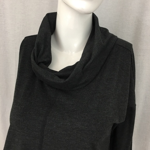 Sz Small Lou & Grey Cowl Neckline Hi/ Low Gray Top - Picture 4 of 8